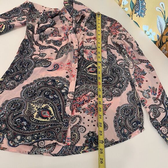 Express Pink Paisley Portofino Shirt Button Down Size S Roll Tab Sleeves - Picture 8 of 8